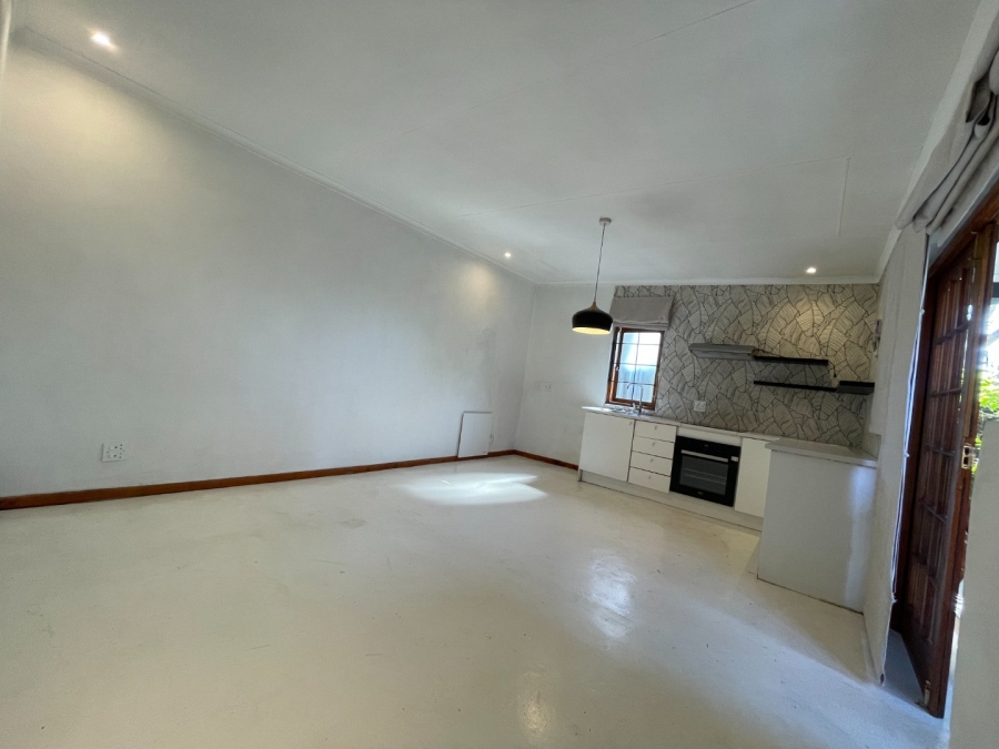 To Let 1 Bedroom Property for Rent in Melville Gauteng