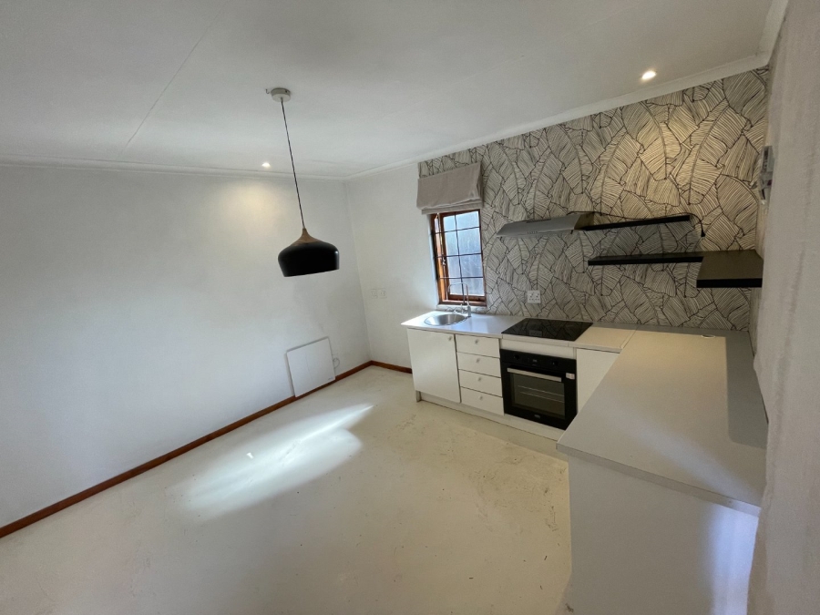 To Let 1 Bedroom Property for Rent in Melville Gauteng