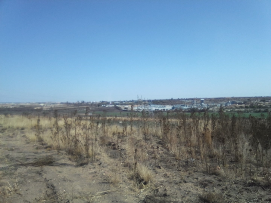 To Let commercial Property for Rent in Laezonia Gauteng