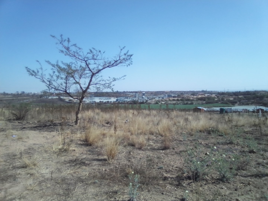 To Let commercial Property for Rent in Laezonia Gauteng