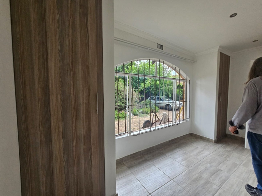 2 Bedroom Property for Sale in Bedfordview Gauteng