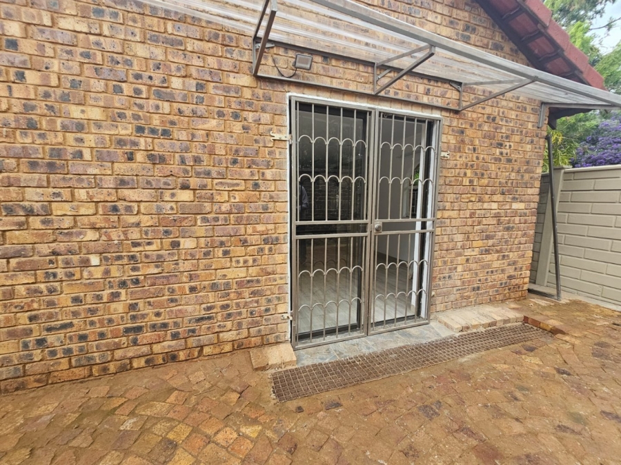2 Bedroom Property for Sale in Bedfordview Gauteng