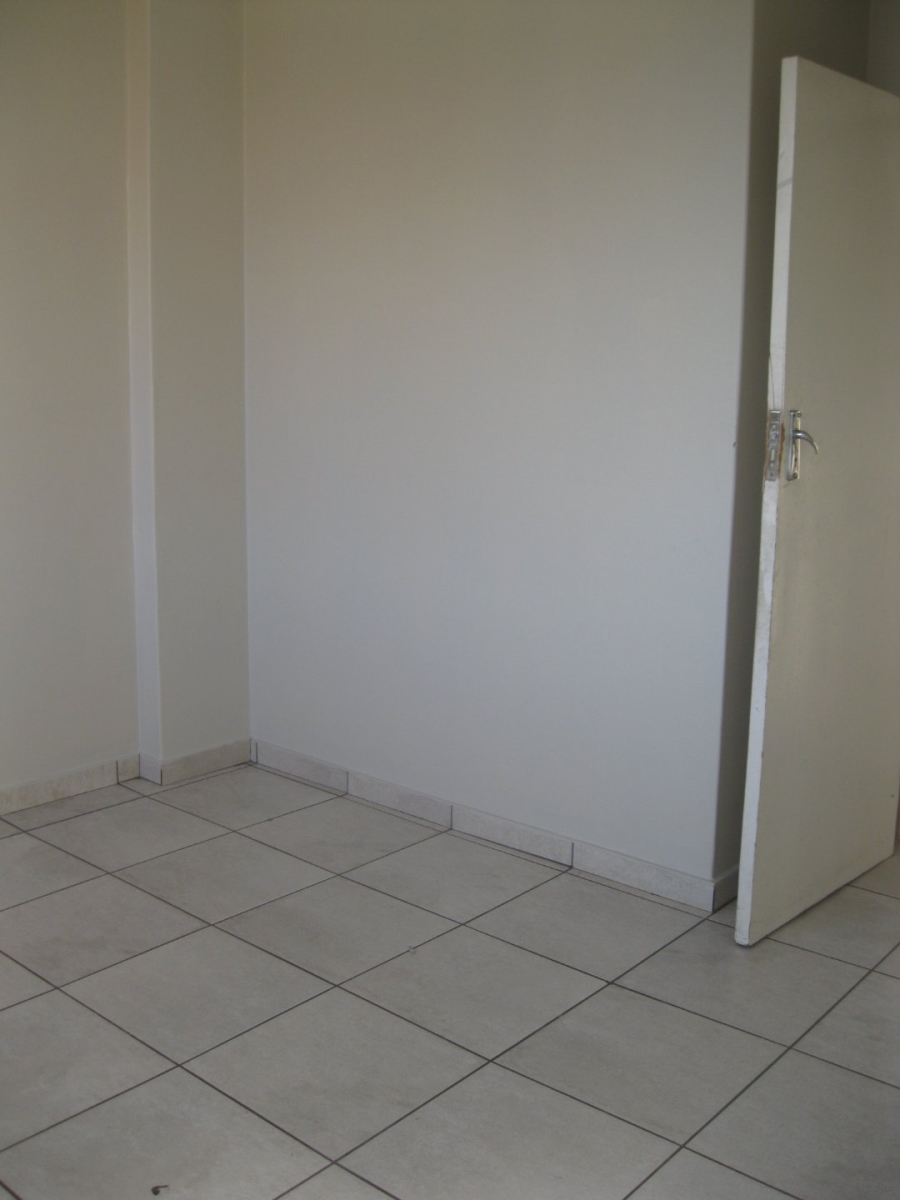 To Let 2 Bedroom Property for Rent in Pretoria Central Gauteng