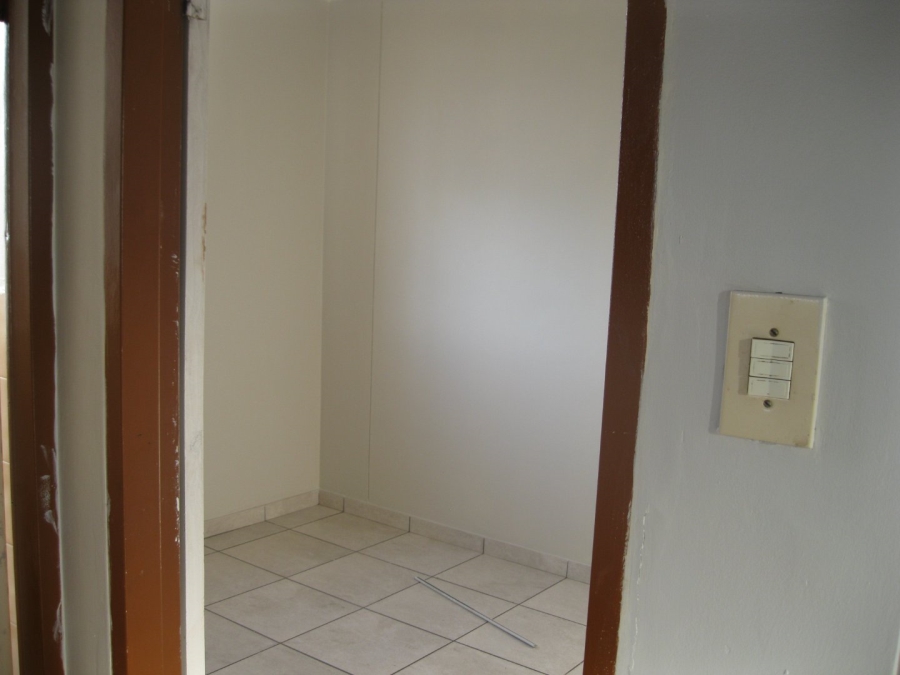 To Let 2 Bedroom Property for Rent in Pretoria Central Gauteng