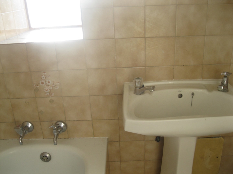 To Let 2 Bedroom Property for Rent in Pretoria Central Gauteng