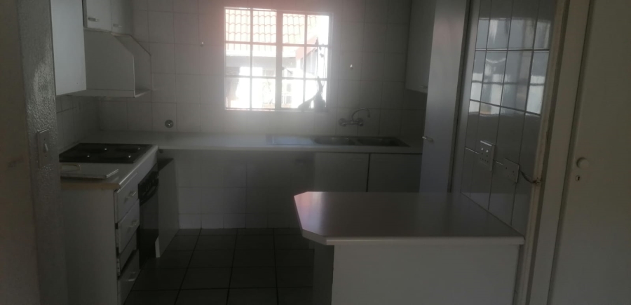 To Let 2 Bedroom Property for Rent in Eden Glen Gauteng