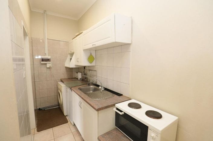 To Let 1 Bedroom Property for Rent in Bedfordview Gauteng