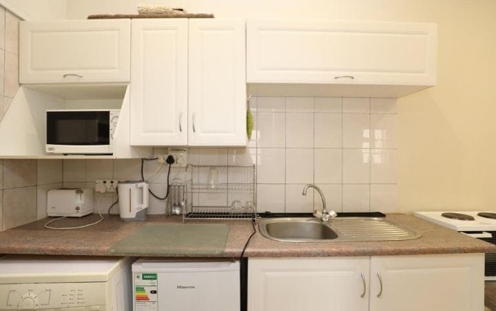 To Let 1 Bedroom Property for Rent in Bedfordview Gauteng
