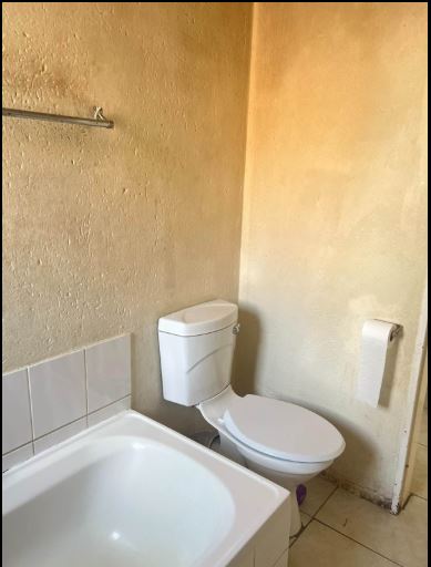 2 Bedroom Property for Sale in Chloorkop Gauteng