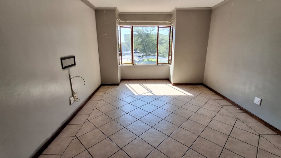 2 Bedroom Property for Sale in Montana Gauteng