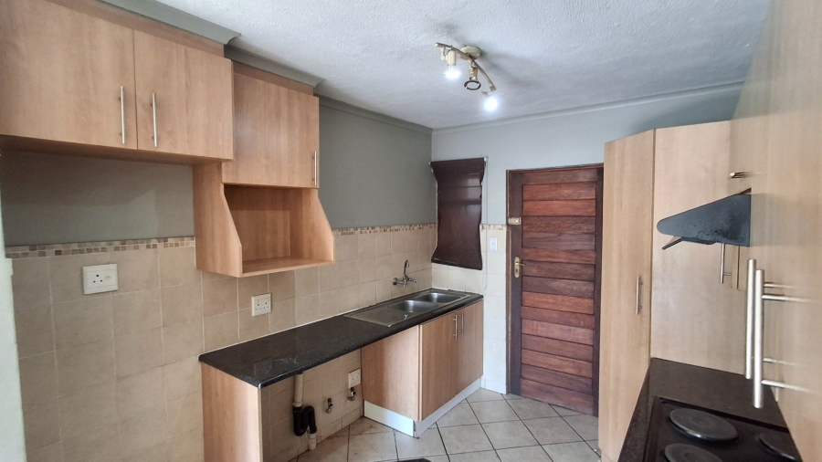 2 Bedroom Property for Sale in Montana Gauteng