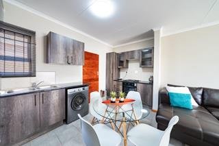 3 Bedroom Property for Sale in Crystal Park Gauteng