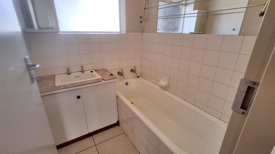 2 Bedroom Property for Sale in Pretoria Gauteng
