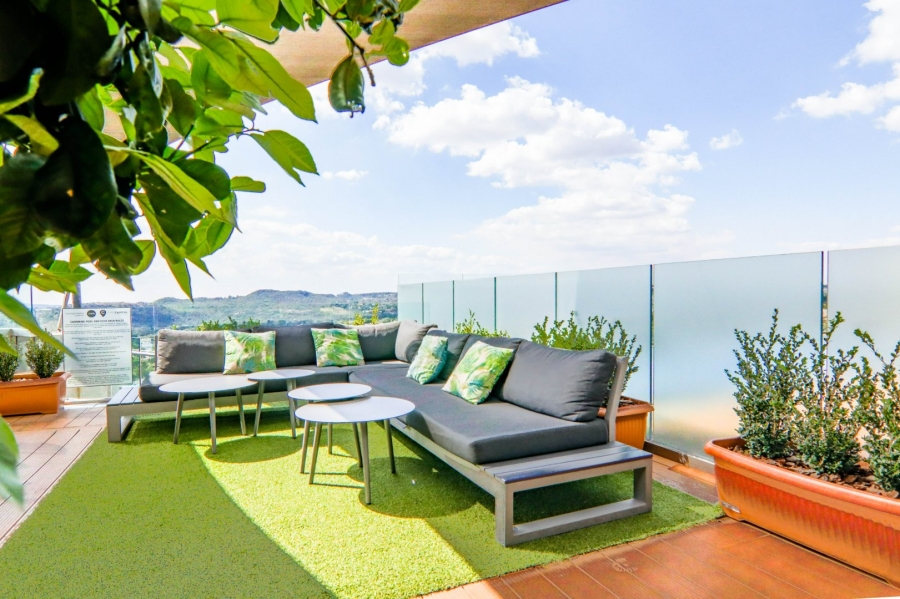 1 Bedroom Property for Sale in Menlyn Gauteng