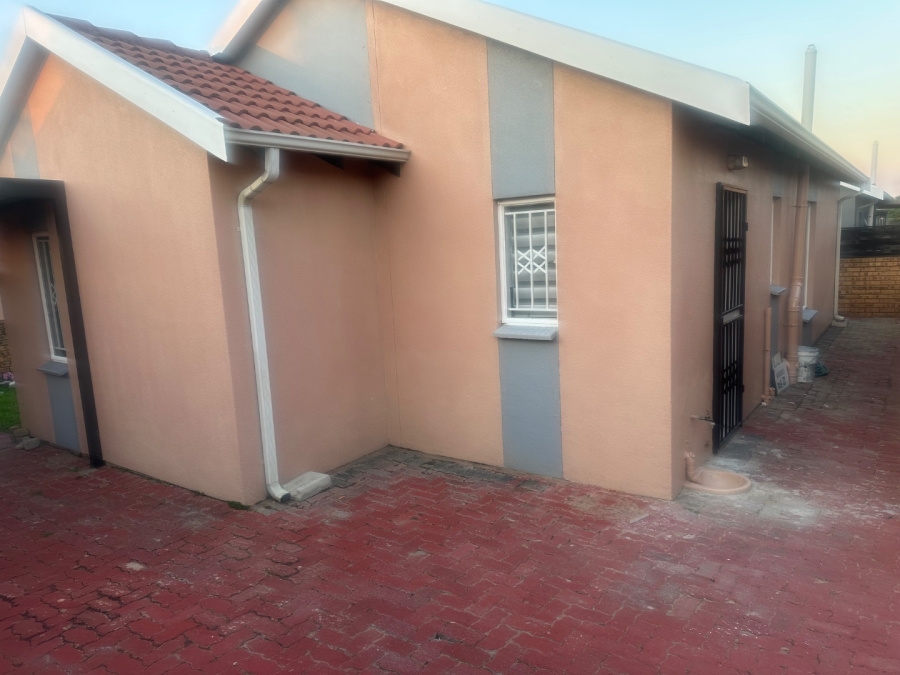 3 Bedroom Property for Sale in Cosmo City Gauteng