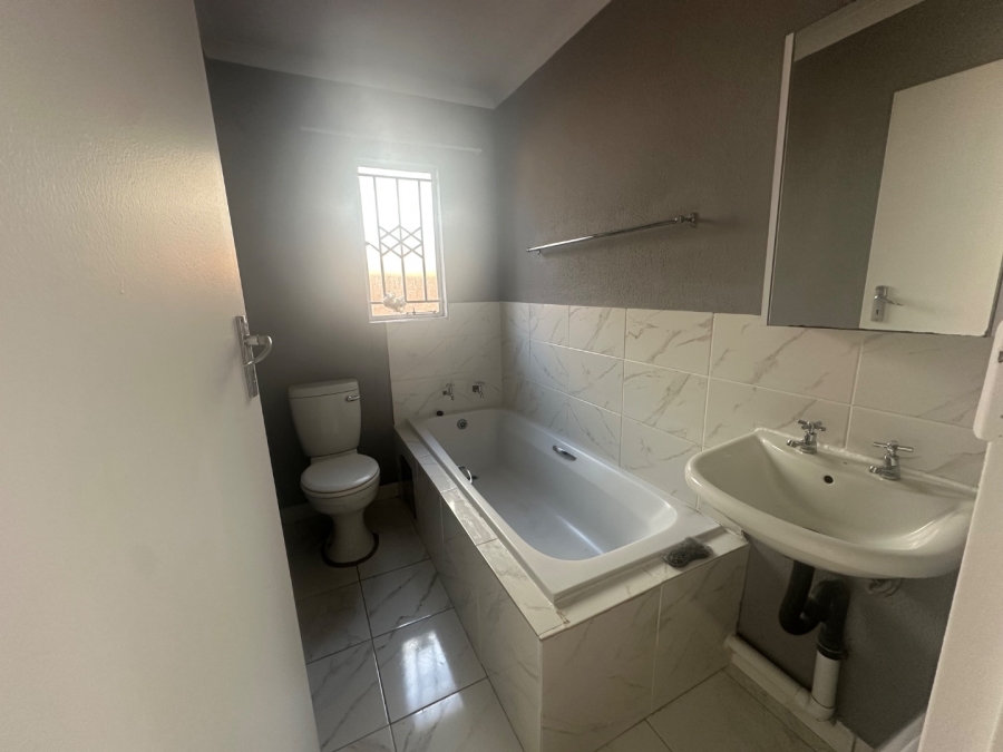 3 Bedroom Property for Sale in Cosmo City Gauteng