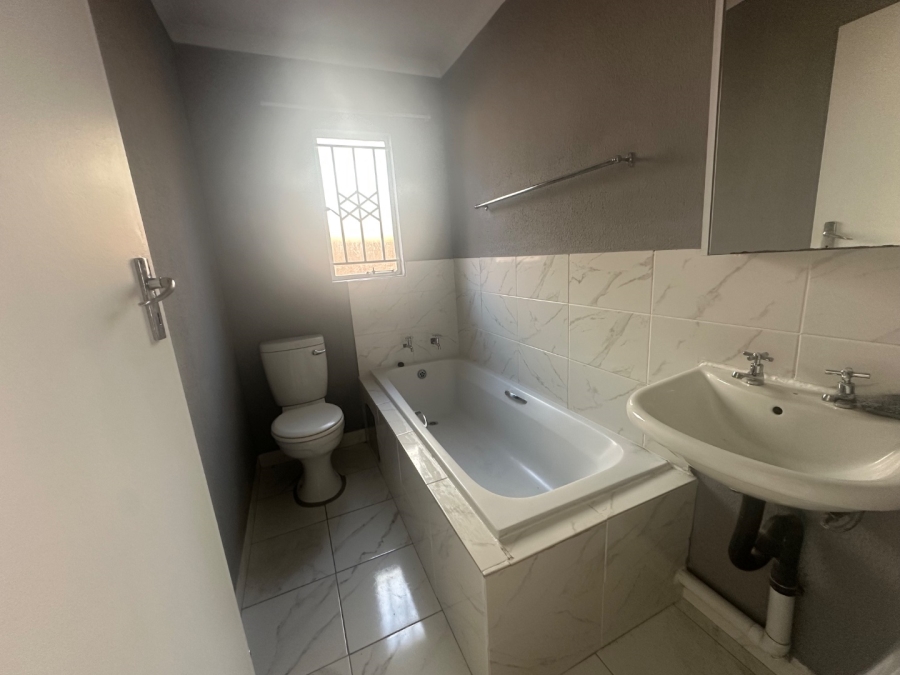 3 Bedroom Property for Sale in Cosmo City Gauteng