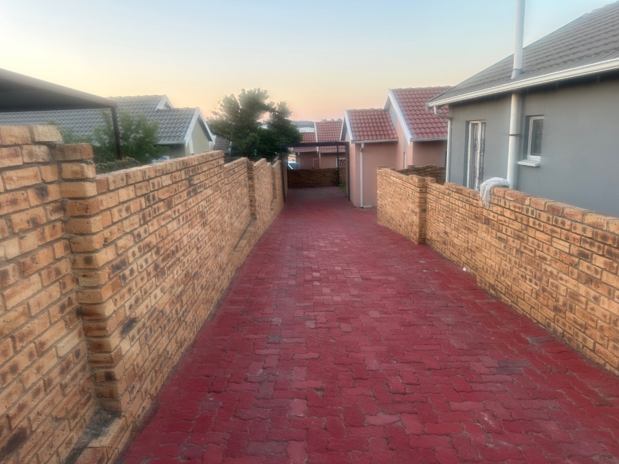 3 Bedroom Property for Sale in Cosmo City Gauteng