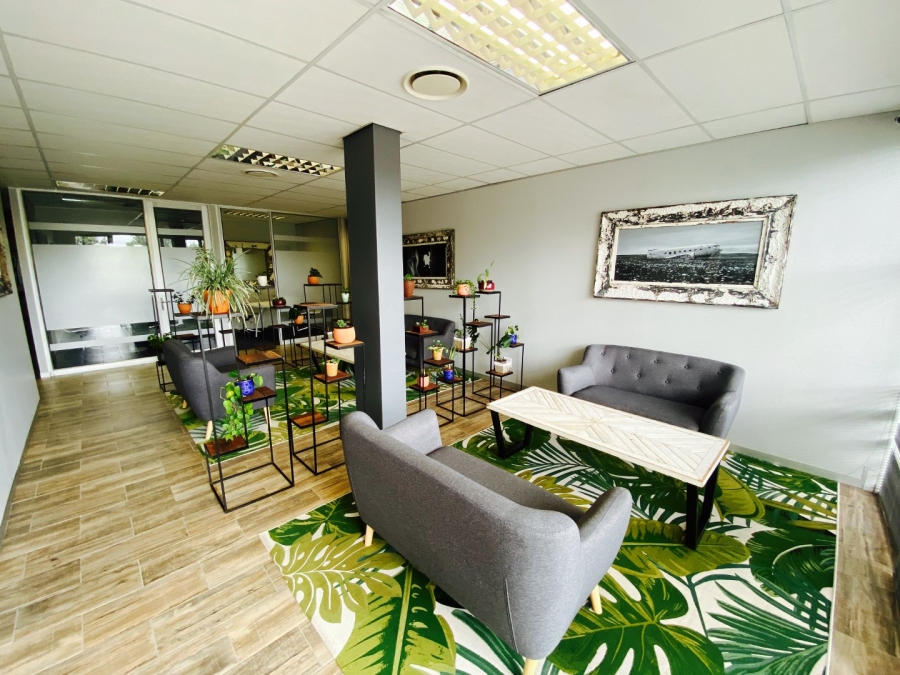 To Let commercial Property for Rent in Die Hoewes Gauteng