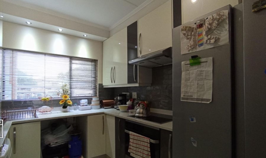 3 Bedroom Property for Sale in Greenstone Hill Gauteng