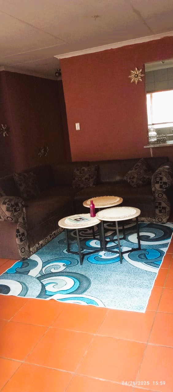 2 Bedroom Property for Sale in La Montagne Gauteng
