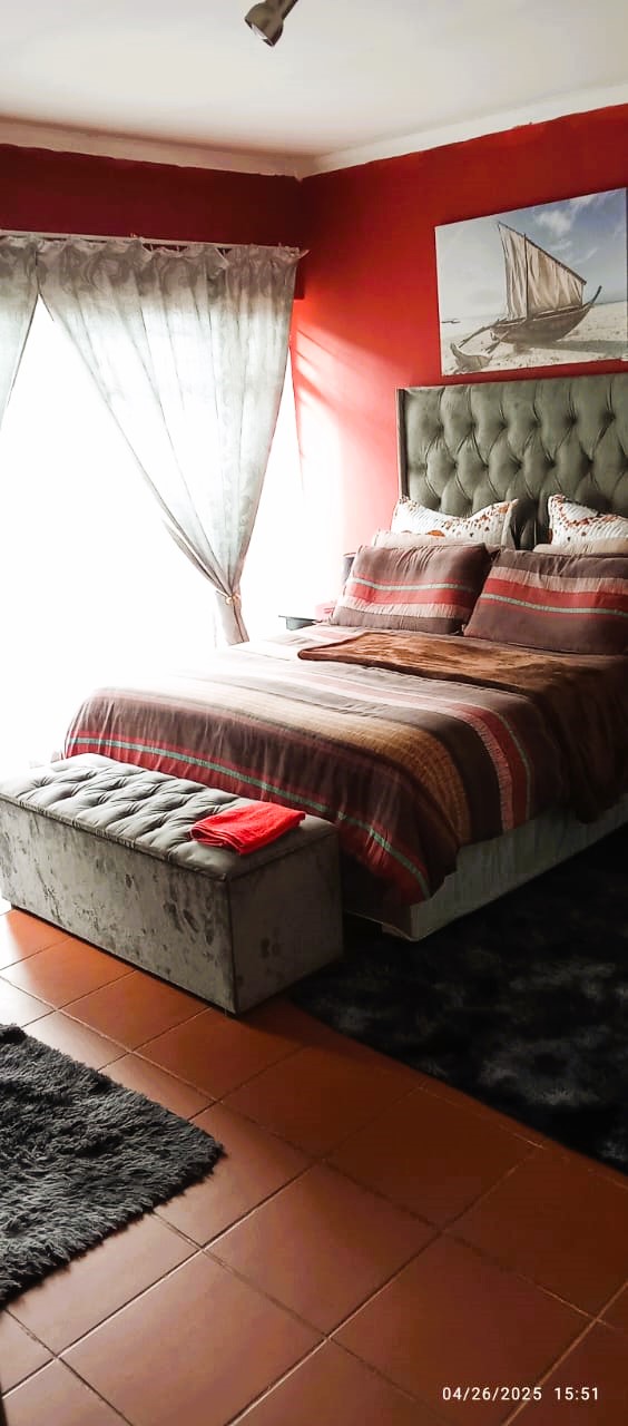 2 Bedroom Property for Sale in La Montagne Gauteng