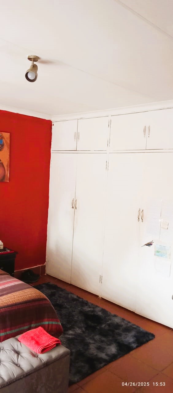 2 Bedroom Property for Sale in La Montagne Gauteng