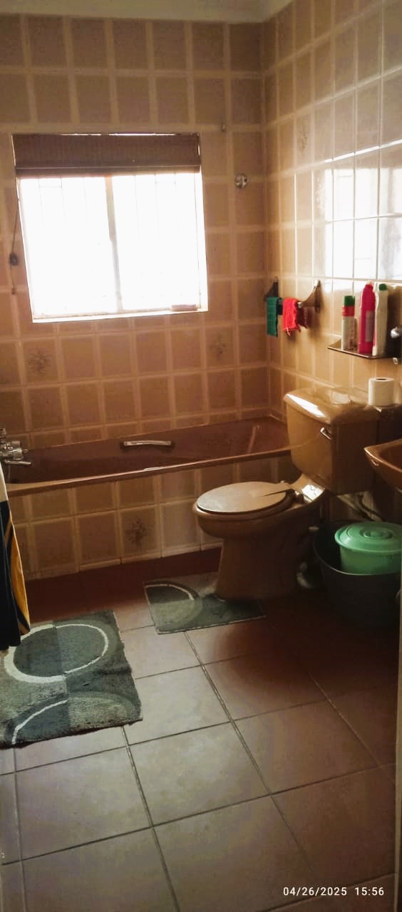 2 Bedroom Property for Sale in La Montagne Gauteng