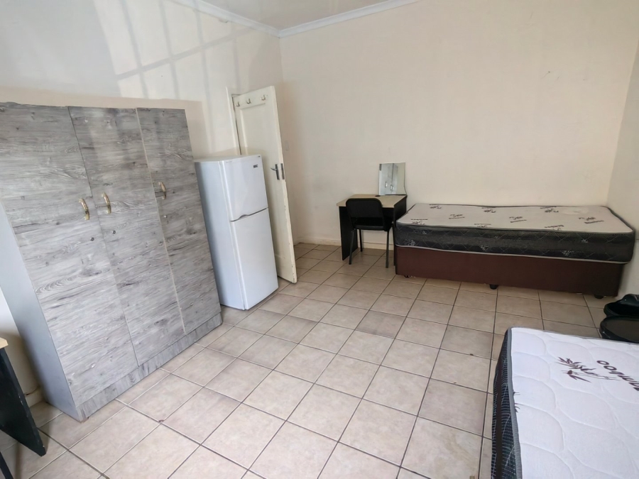 7 Bedroom Property for Sale in Vrededorp Gauteng