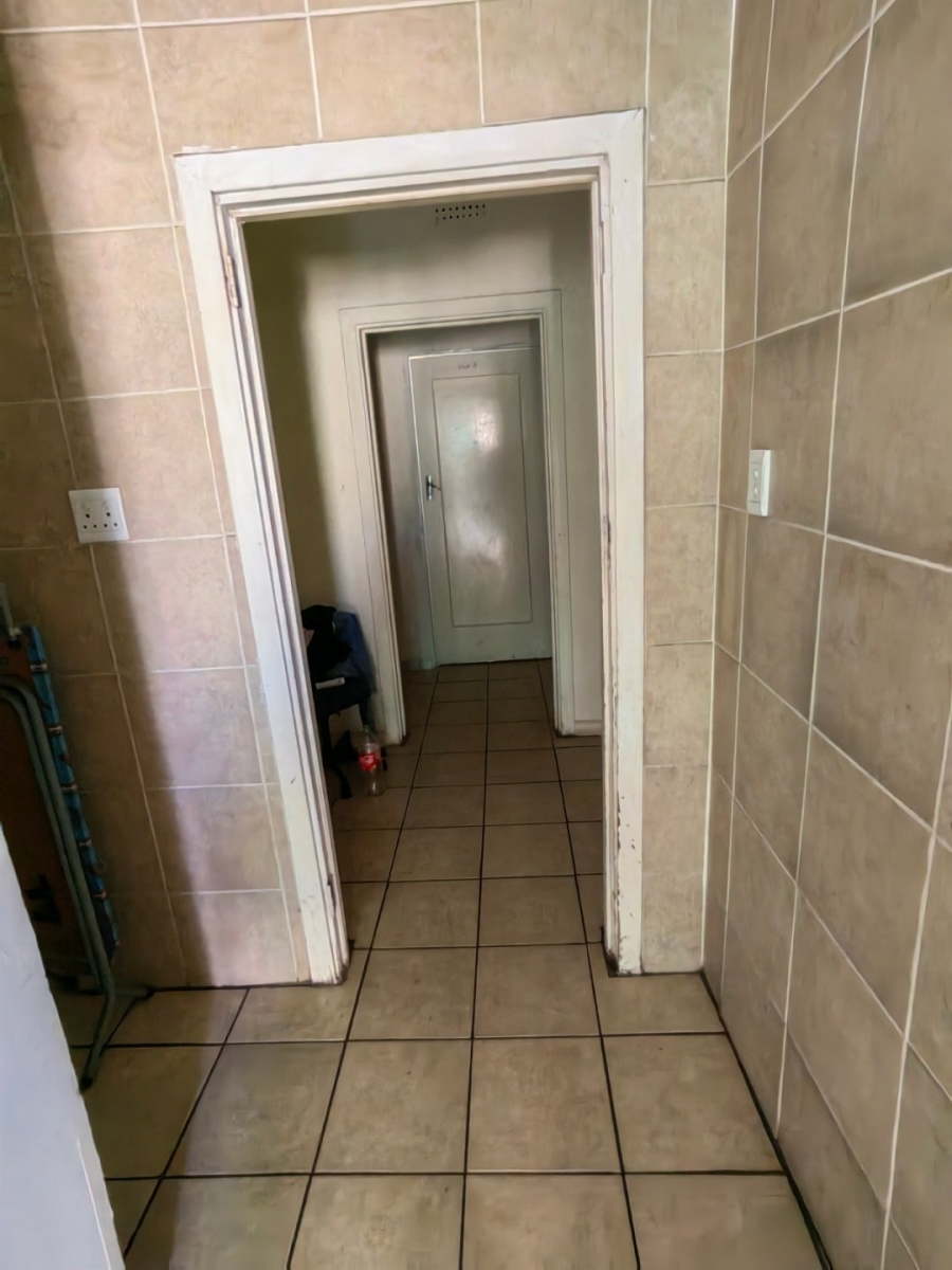 7 Bedroom Property for Sale in Vrededorp Gauteng