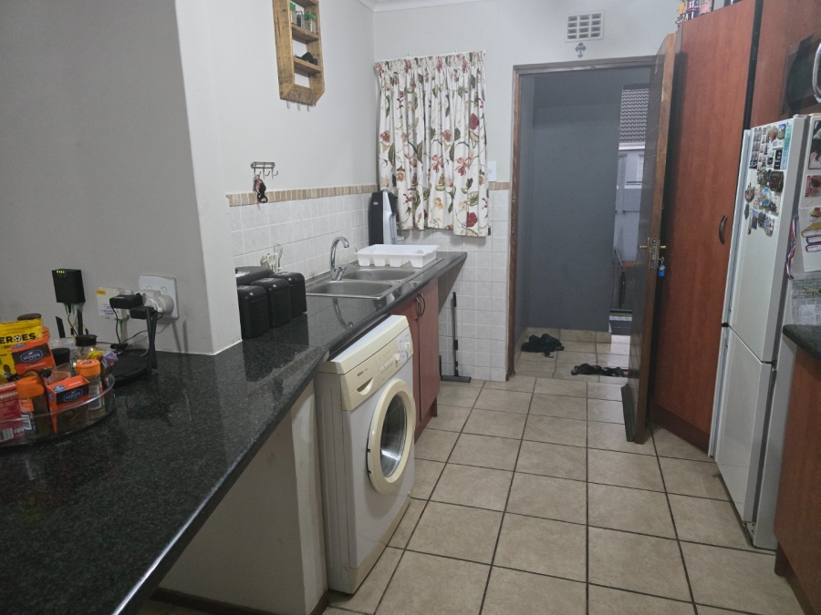 To Let 2 Bedroom Property for Rent in Brentwood Park Gauteng