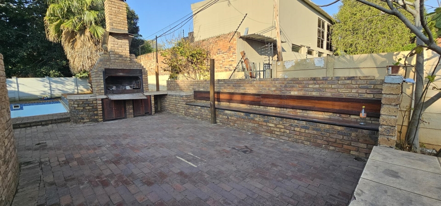 5 Bedroom Property for Sale in Elardus Park Gauteng