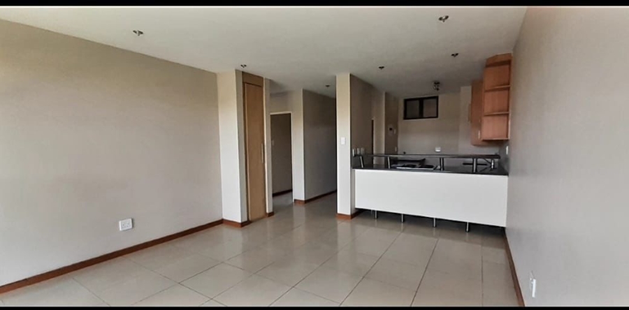 2 Bedroom Property for Sale in Rooihuiskraal North Gauteng