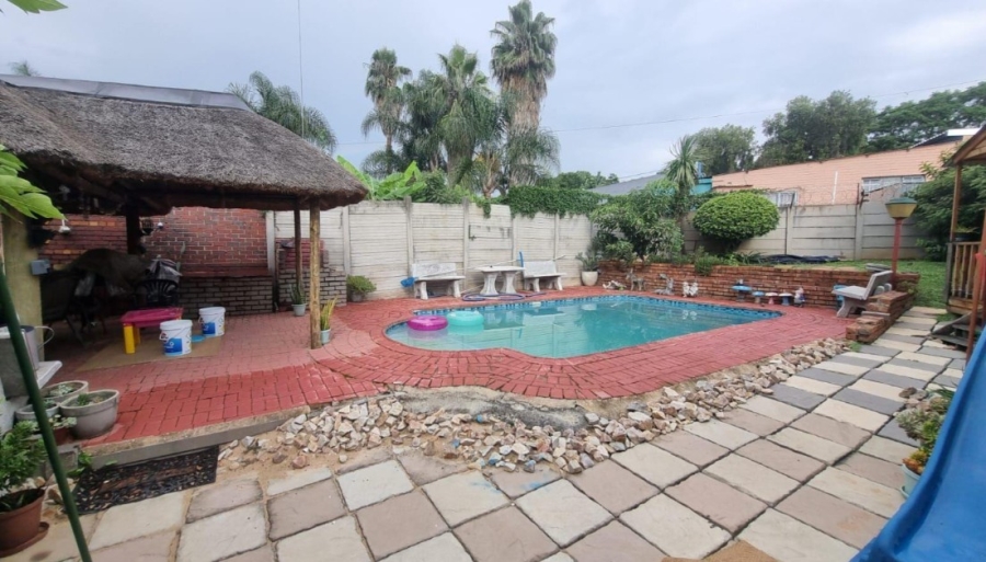 3 Bedroom Property for Sale in Proclamation Hill Gauteng