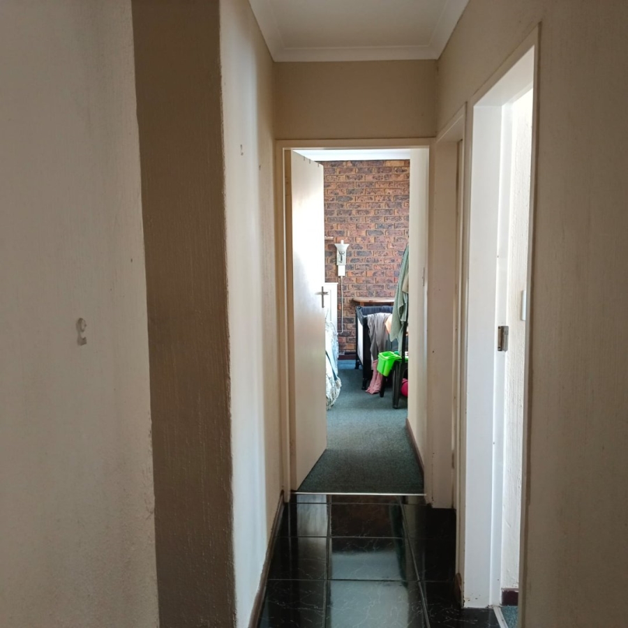 3 Bedroom Property for Sale in Edleen Gauteng