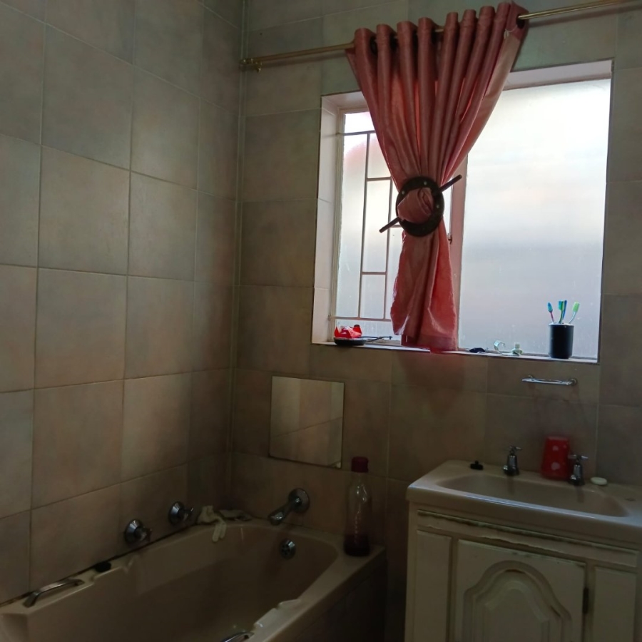 3 Bedroom Property for Sale in Edleen Gauteng