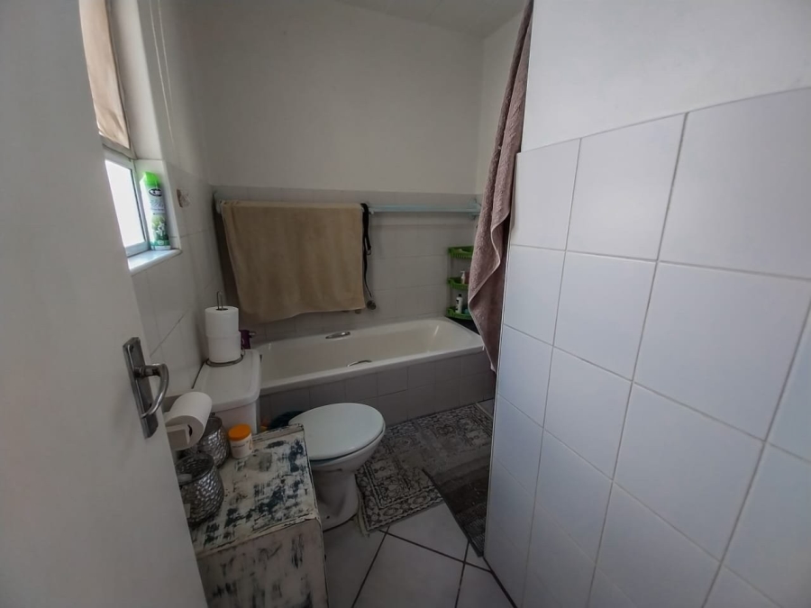 2 Bedroom Property for Sale in Noordhang Gauteng