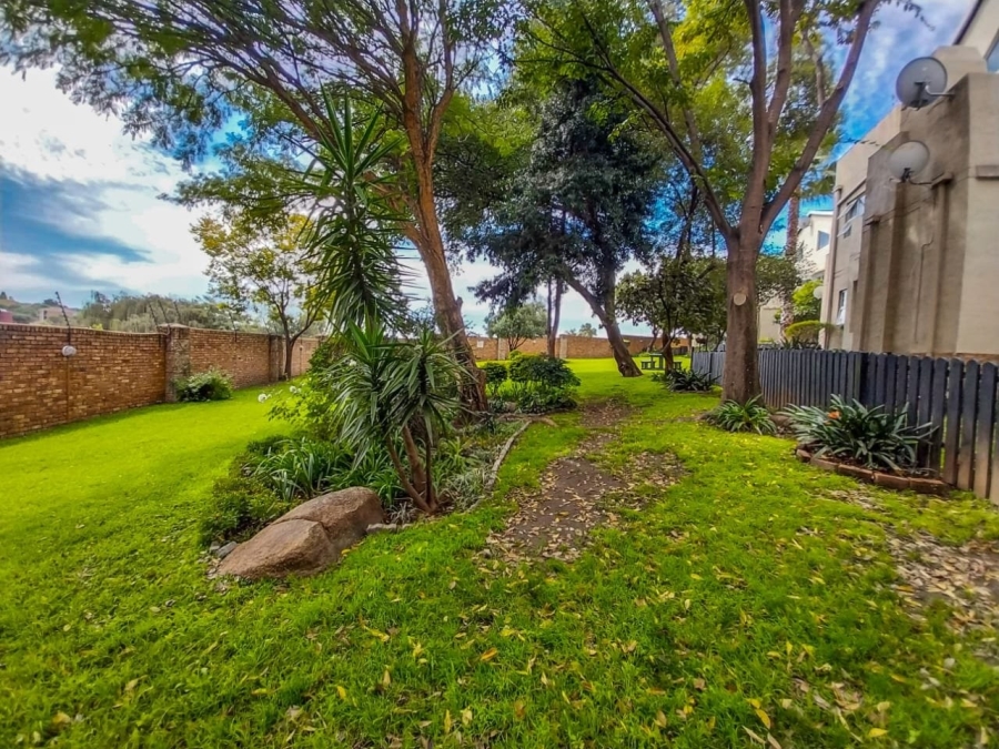 2 Bedroom Property for Sale in Noordhang Gauteng