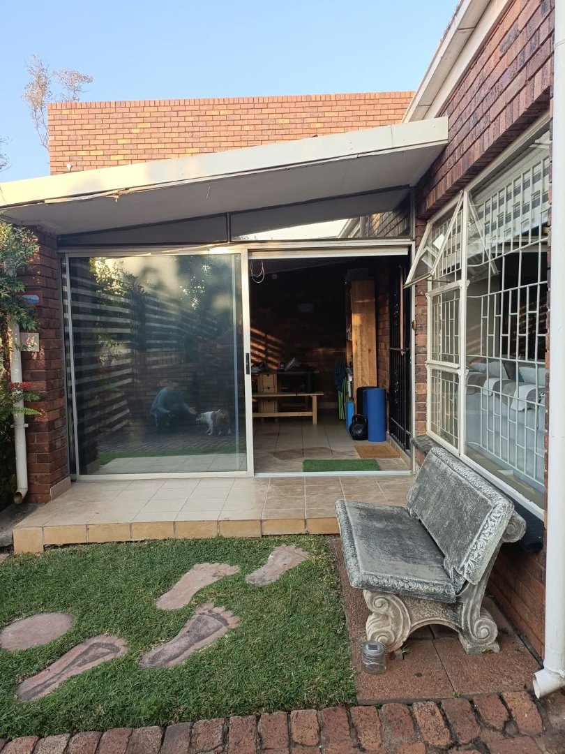 3 Bedroom Property for Sale in Clubview Gauteng