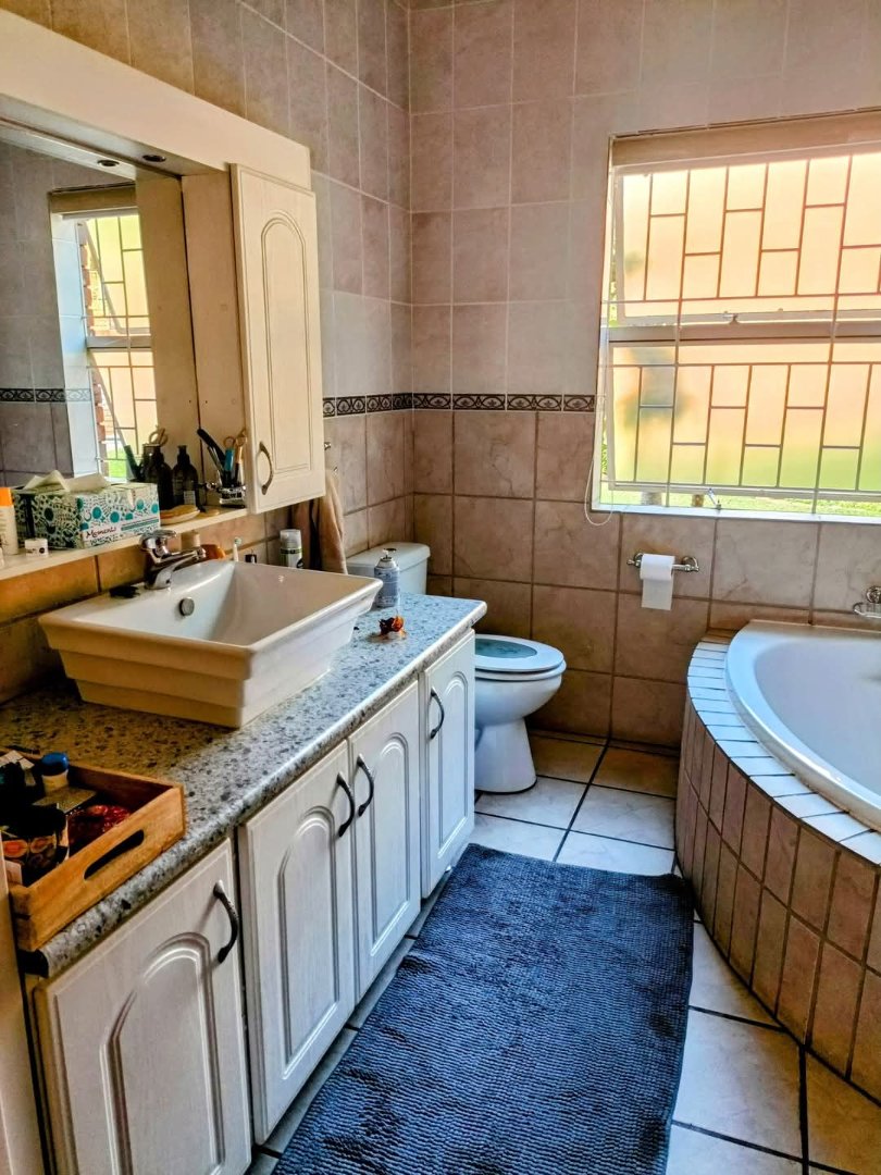 3 Bedroom Property for Sale in Clubview Gauteng