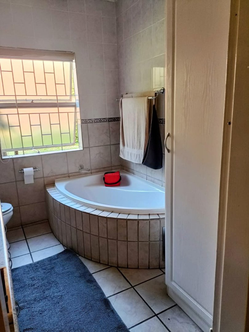 3 Bedroom Property for Sale in Clubview Gauteng