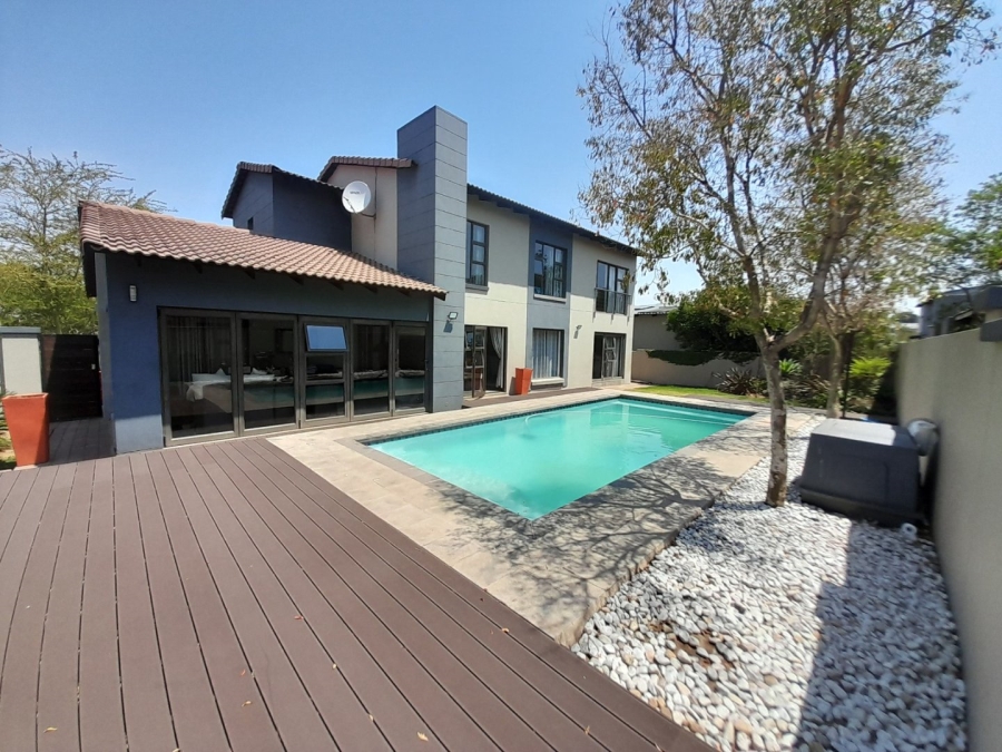 4 Bedroom Property for Sale in Midstream Hill Gauteng