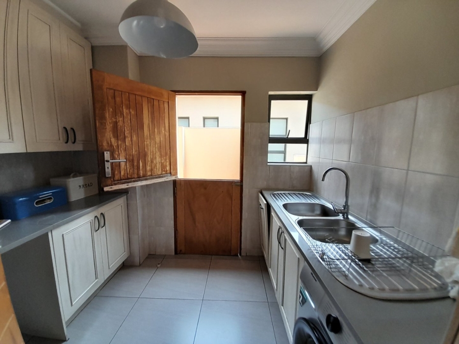 4 Bedroom Property for Sale in Midstream Hill Gauteng