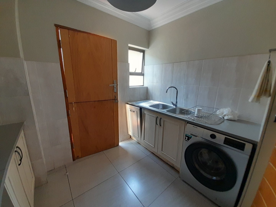 4 Bedroom Property for Sale in Midstream Hill Gauteng