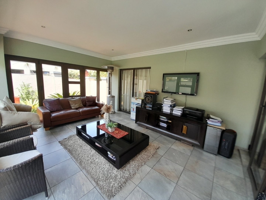 4 Bedroom Property for Sale in Midstream Hill Gauteng