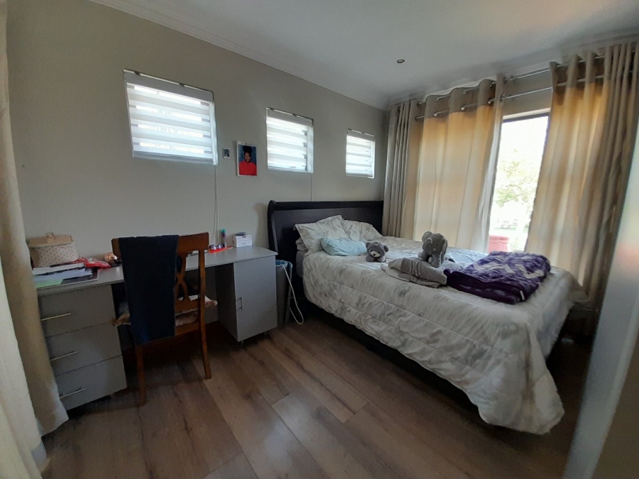 4 Bedroom Property for Sale in Midstream Hill Gauteng
