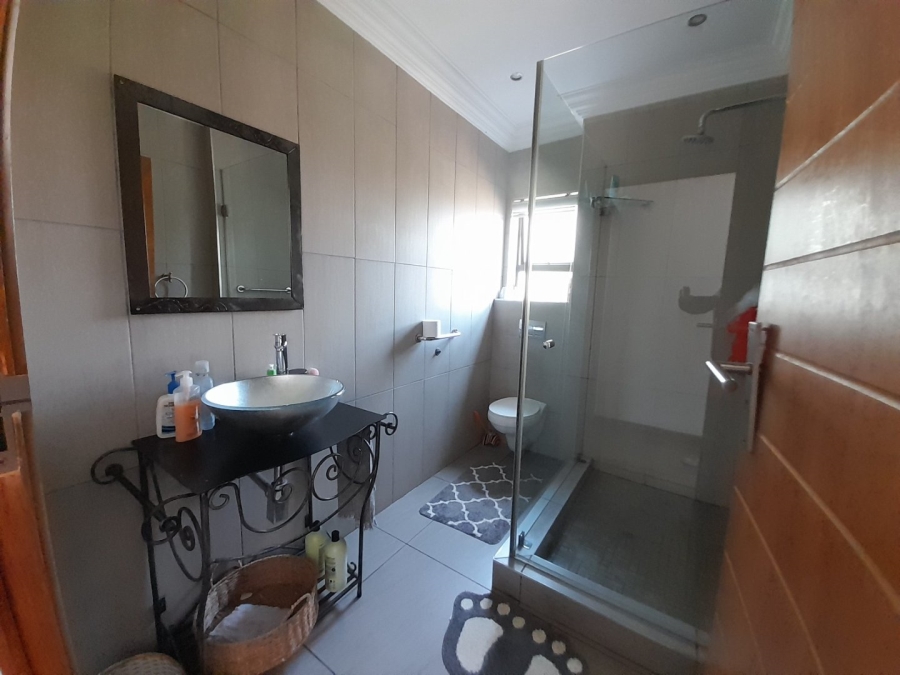 4 Bedroom Property for Sale in Midstream Hill Gauteng