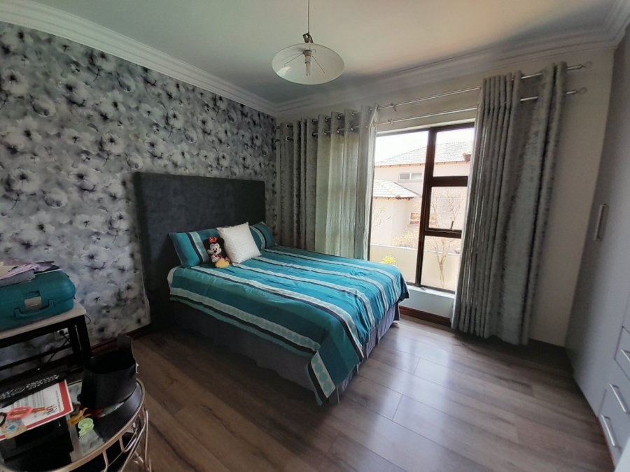 4 Bedroom Property for Sale in Midstream Hill Gauteng