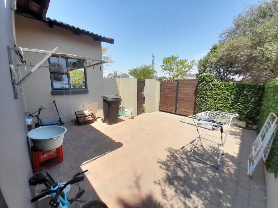 4 Bedroom Property for Sale in Midstream Hill Gauteng