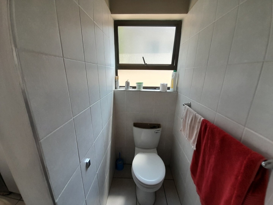 4 Bedroom Property for Sale in Midstream Hill Gauteng